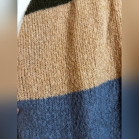 Active USA Striped Open-Front Cardigan Sweater - Picture 5 of 6